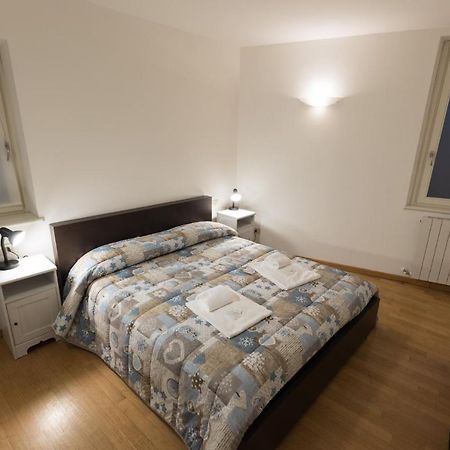 Casa Piazza Del Porto Villa โลเวเร ภายนอก รูปภาพ